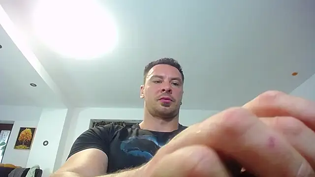 MasterAj69_: διαδικτυακό σόου στην κάμερα