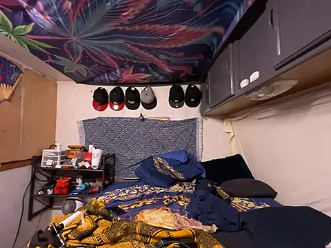 OmarSalasxh33's Live XXX Chat
