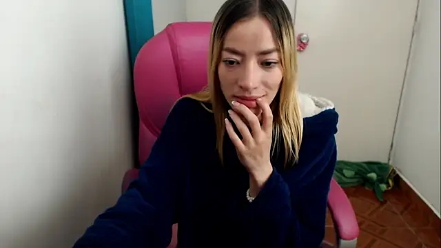 Онлайн чат XXX zoe_jones13