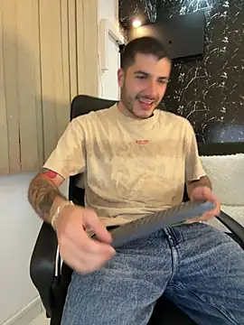 Živý XXX chat Rafael_Mendezz
