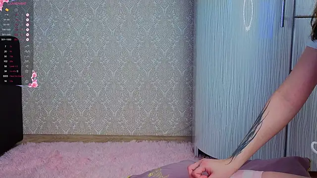 Hi_Kitti Obrolan Langsung XXX