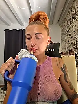 Czat XXX na żywo – kylie_blck
