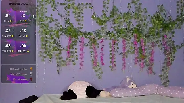 Lillie_Berry লাইভ XXX চ্যাট