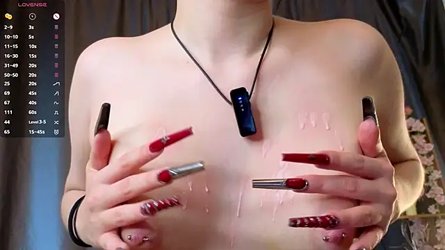 KristanTienken's Live XXX Chat