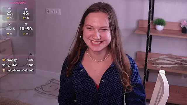 Chat +18 de WillowLaigle ao vivo