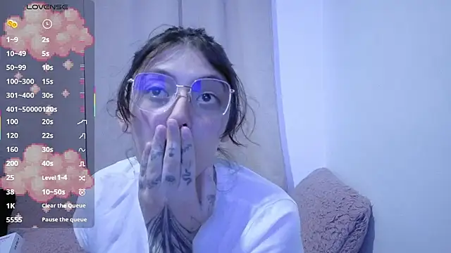 lessliee22_'s Live XXX Chat