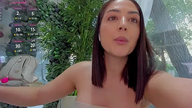 Czat XXX na żywo – Lexi_Storm