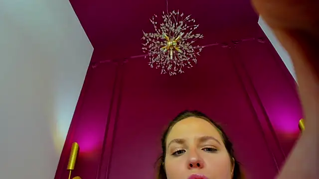 MonaRicci 라이브 XXX 채팅