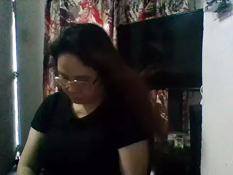 Chat +18 de Hornywetmaturedmom ao vivo