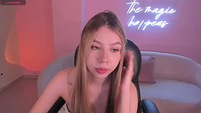 TiffannySins Live XXX Chat