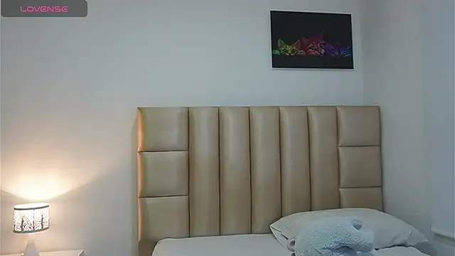 Phiamat_ Adlı Modelin Canlı XXX Sohbeti