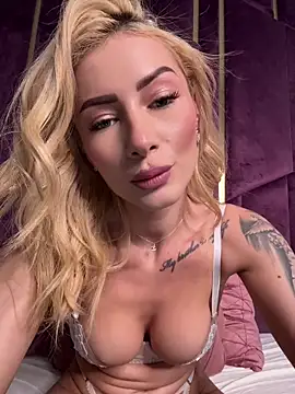 AngieShae's Live XXX Chat