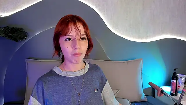 Scarlett_smith_33 XXX чат на живо