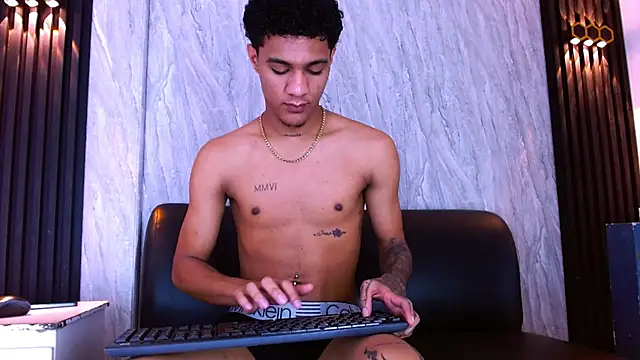 Chat XXX ao vivo de _Thiago12