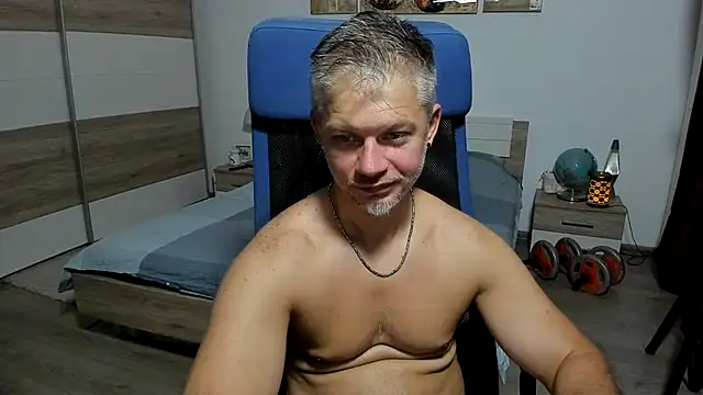 Chat +18 de RobbyShawz ao vivo