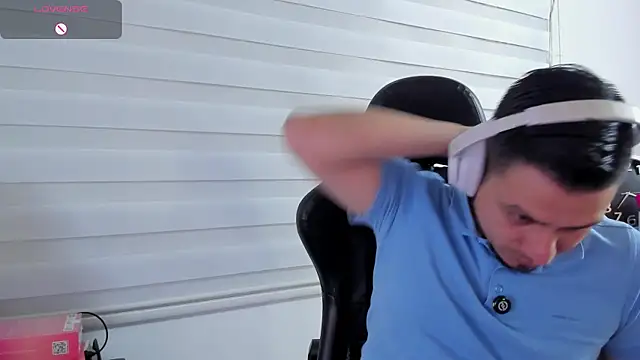 عرض كام Rick_Adams