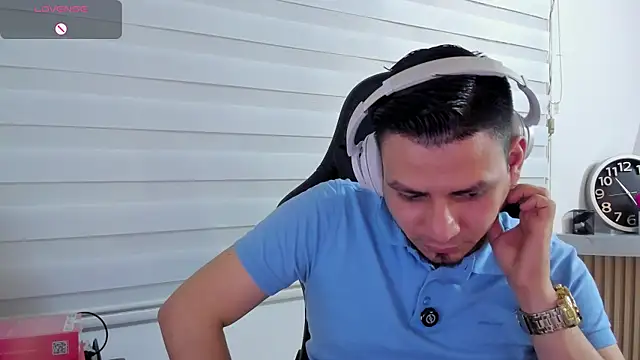 Chat XXX en directo de Rick_Adams