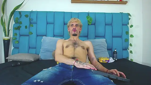 Show modela boy_Dirty_X na web-kameri
