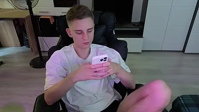 XXX chat uživo modela pvlpstvy