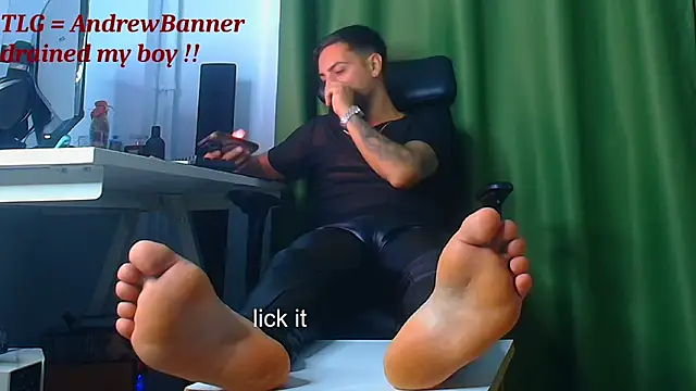Chat +18 de AndrewBanner ao vivo