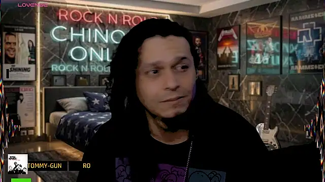 Živý XXX chat chino_roz