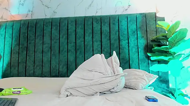 DrakeNeumann Live XXX-Chat