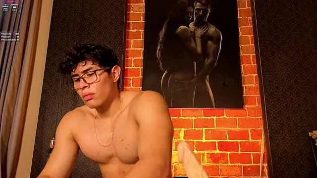 GrayAndrews live XXX chat