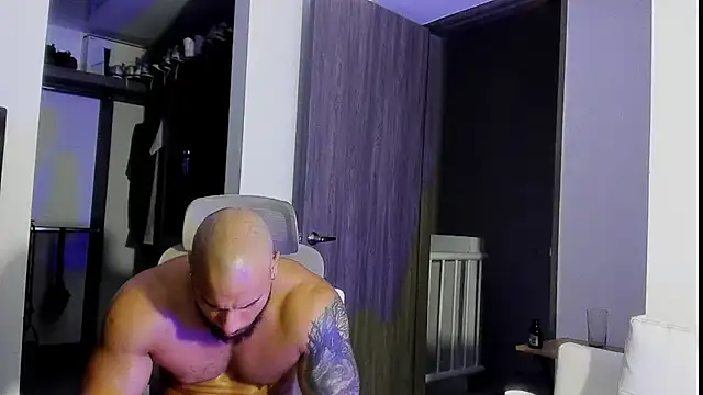 Andrew_Johnnson's Live XXX Chat