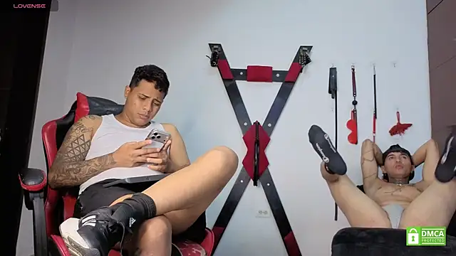 EliteBoysLive live XXX chat