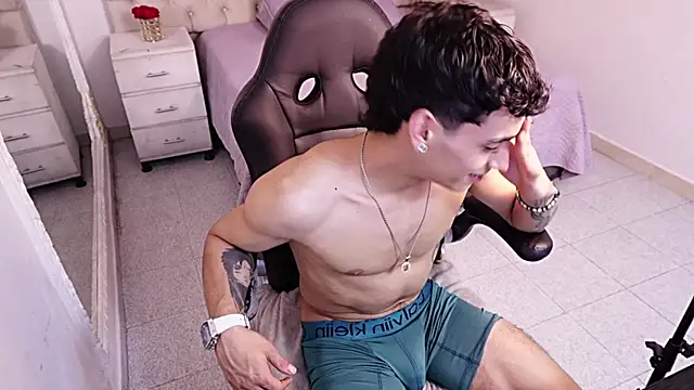 JhoanLeandro Chat XXX live