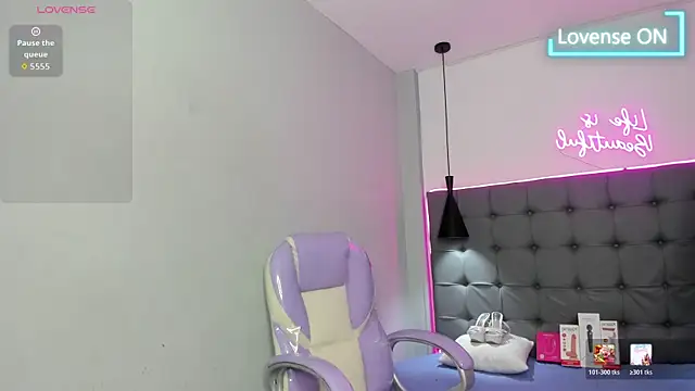 scarletcherry18 – Naživo XXX chat