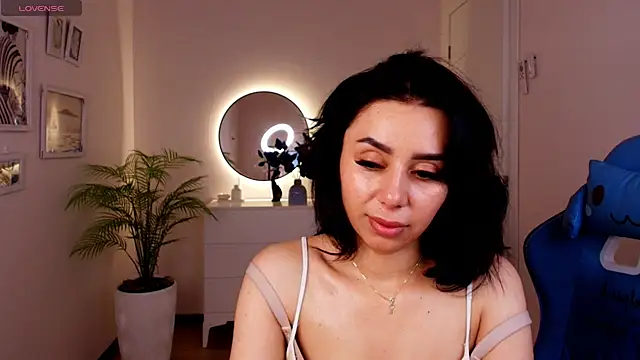 XXX chat uživo modela HaleyAnderson