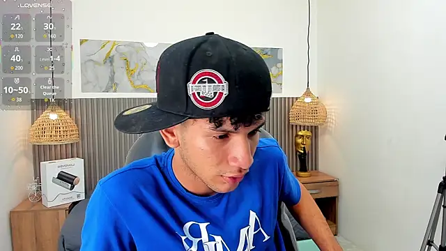 Živý XXX chat JDWhite18