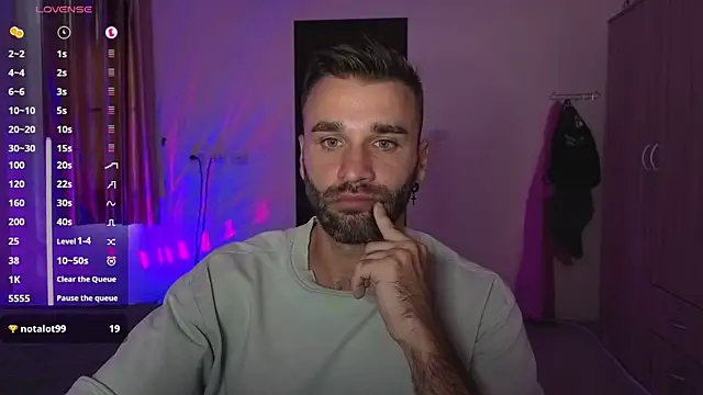 Chat +18 de DaddySlava ao vivo