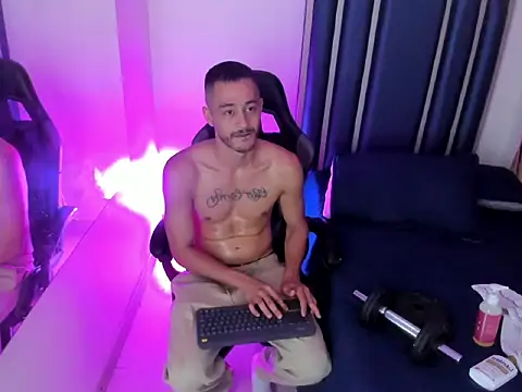 Damiam_23 Live XXX Chat