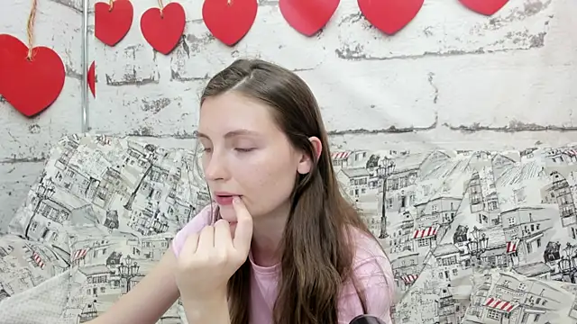 Chat +18 de Shyly__Lisa ao vivo