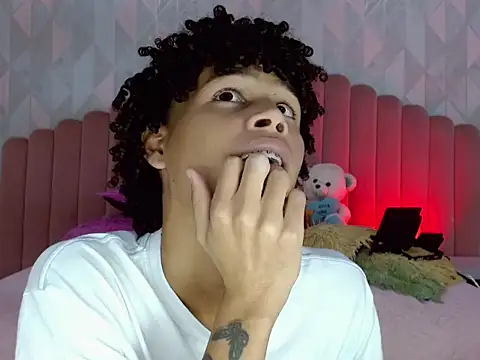 MatewHottxxx's Live XXX Chat