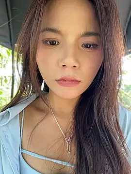 susu_kara Adlı Modelin Canlı XXX Sohbeti
