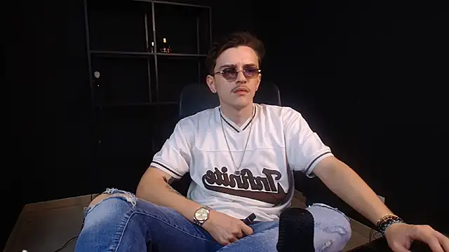 Chat XXX Live FelixStarkk