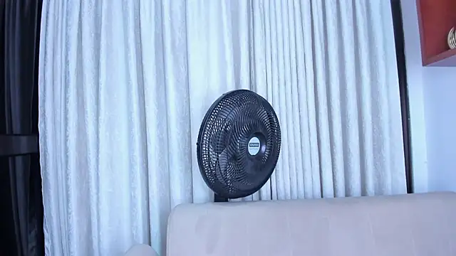 CandyDance1_ Live XXX Chat