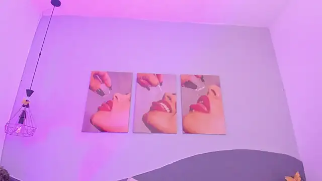 MarianaSanz Adlı Modelin Canlı XXX Sohbeti