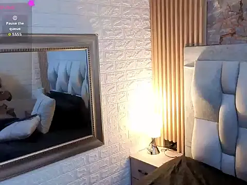 AndreinaLopezz Chat XXX in diretta