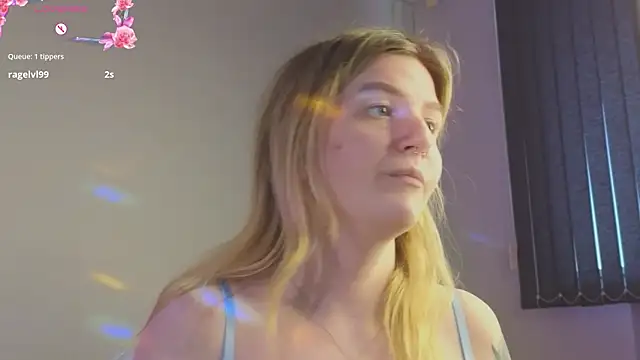 TonyaMeow's Live XXX Chat