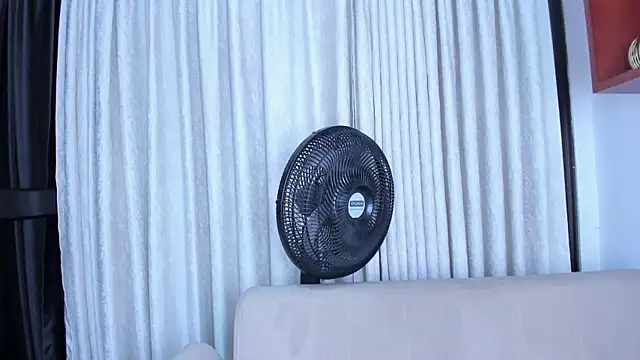 Živý XXX chat CandyDance1_