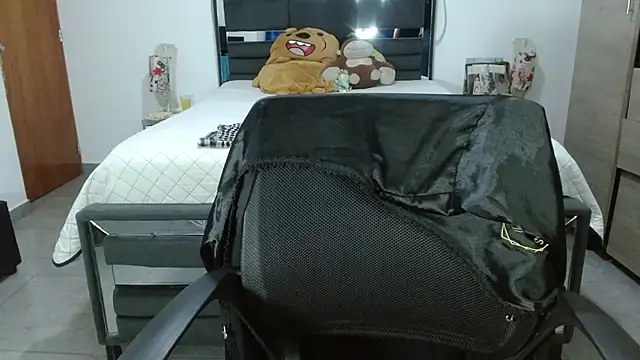 samantha_shines 即時 XXX 聊天