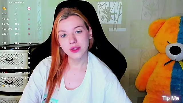 MeganNewCat Chat XXX live