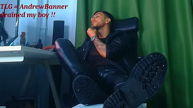 AndrewBanner Chat XXX live