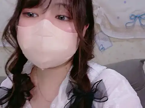 XXX chat uživo modela sui_31