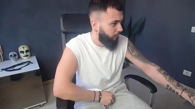 צ'אט XXX בשידור חי של OscarWillss
