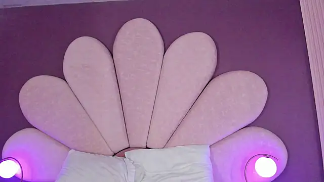 MeganR_'s Live XXX Chat